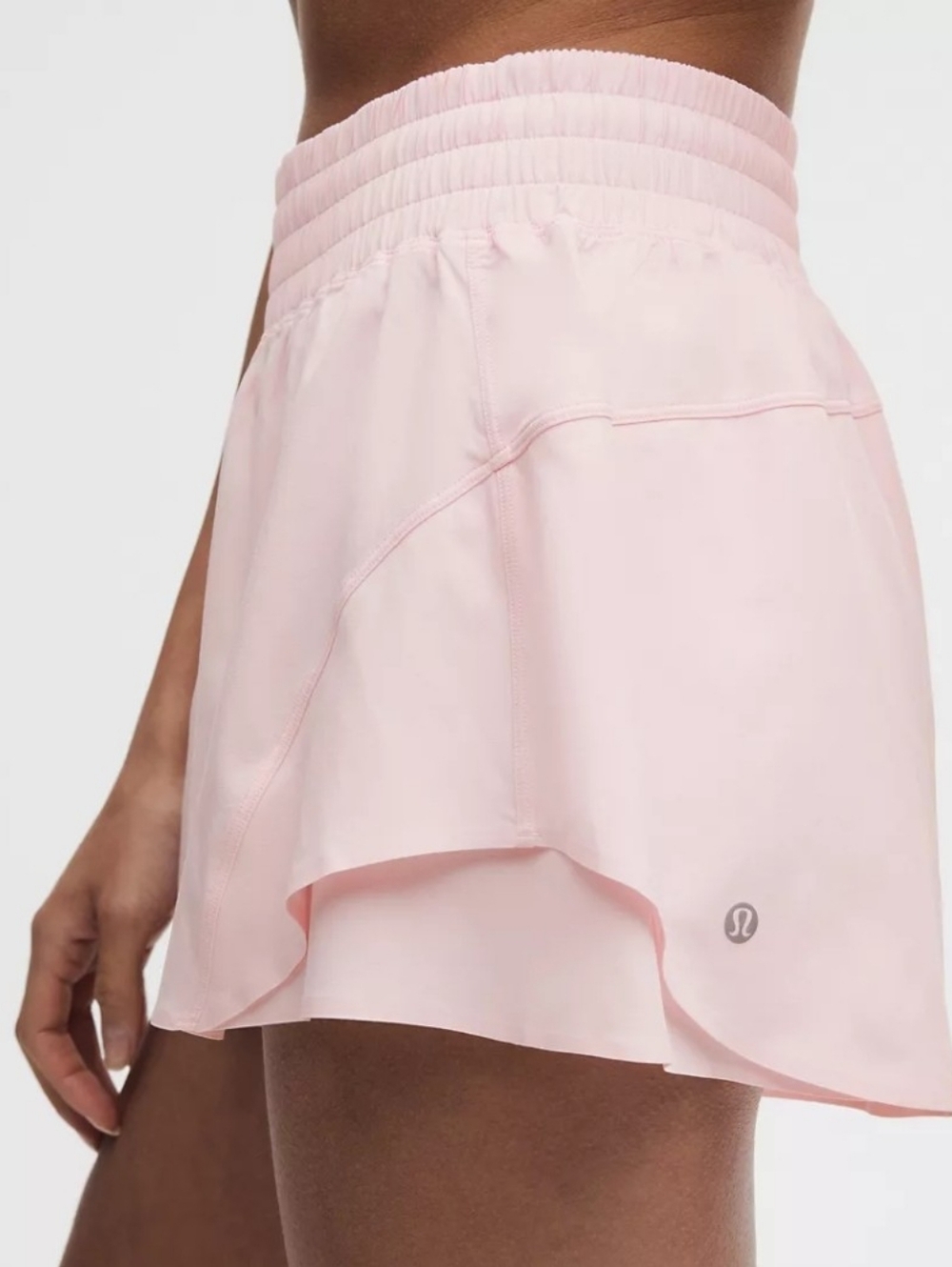 NWT Lululemon Shake It Out Shorts 2.5 Sz Med